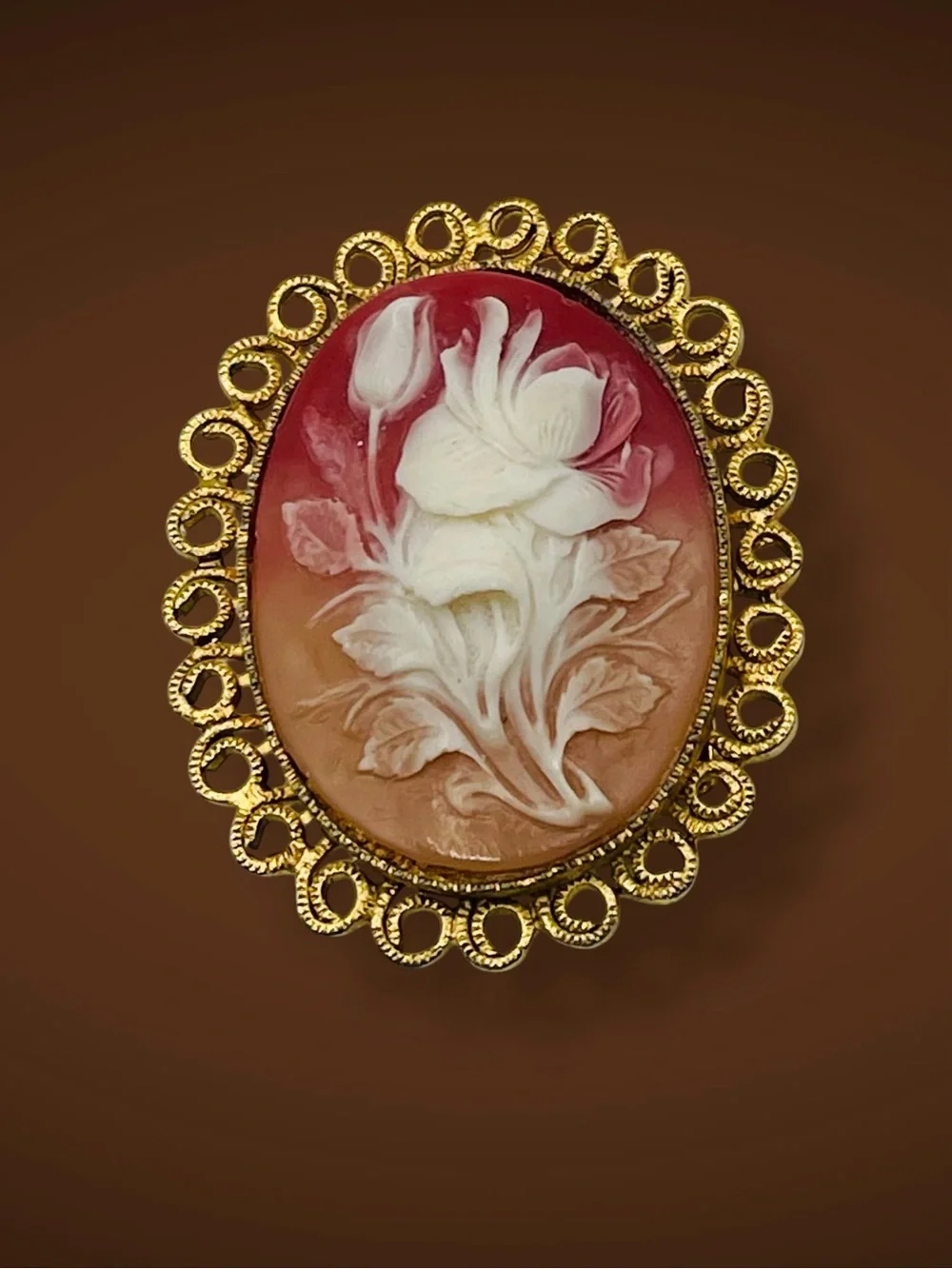Vintage Gold Tone Ornate Floral Cameo Scarf Clip Brooch Estate Pc